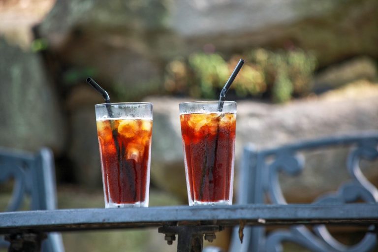 プラスチックストロー廃止運動が日本の飲食で流行ることへの違和感